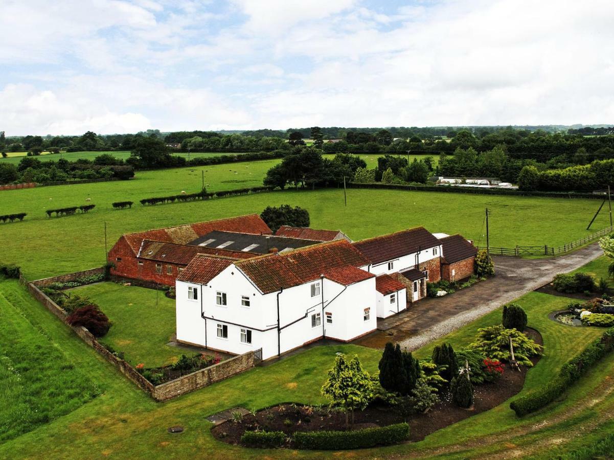 Deighton Lodge York Exterior foto